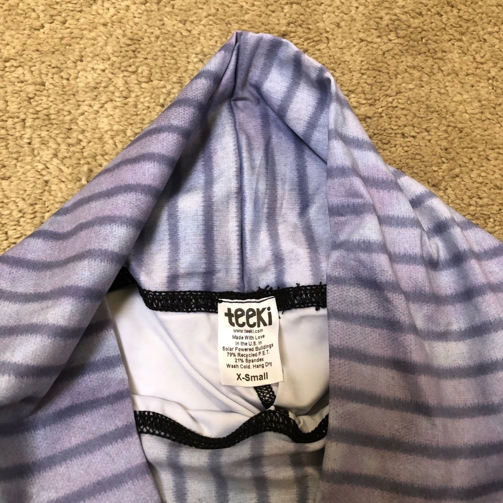 XS teeki leggings. Great condition. - Picture 3 of 3
